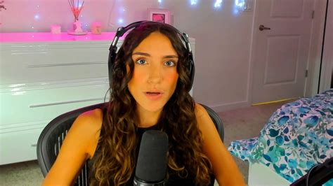 nadia streamer|Everything to Know About Twitch Streamer Nadia。